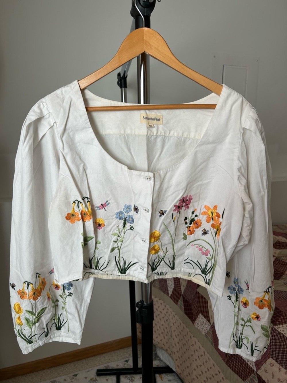 Samantha Pleet Perennial Floral Embroidered Cropped Blouse
